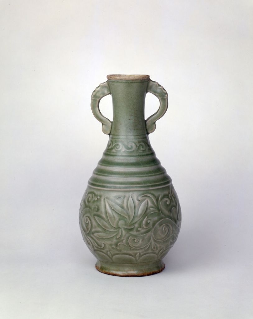 图片[1]-Blue-glazed double-ear vase with lotus pattern carved in Yaozhou kiln-China Archive